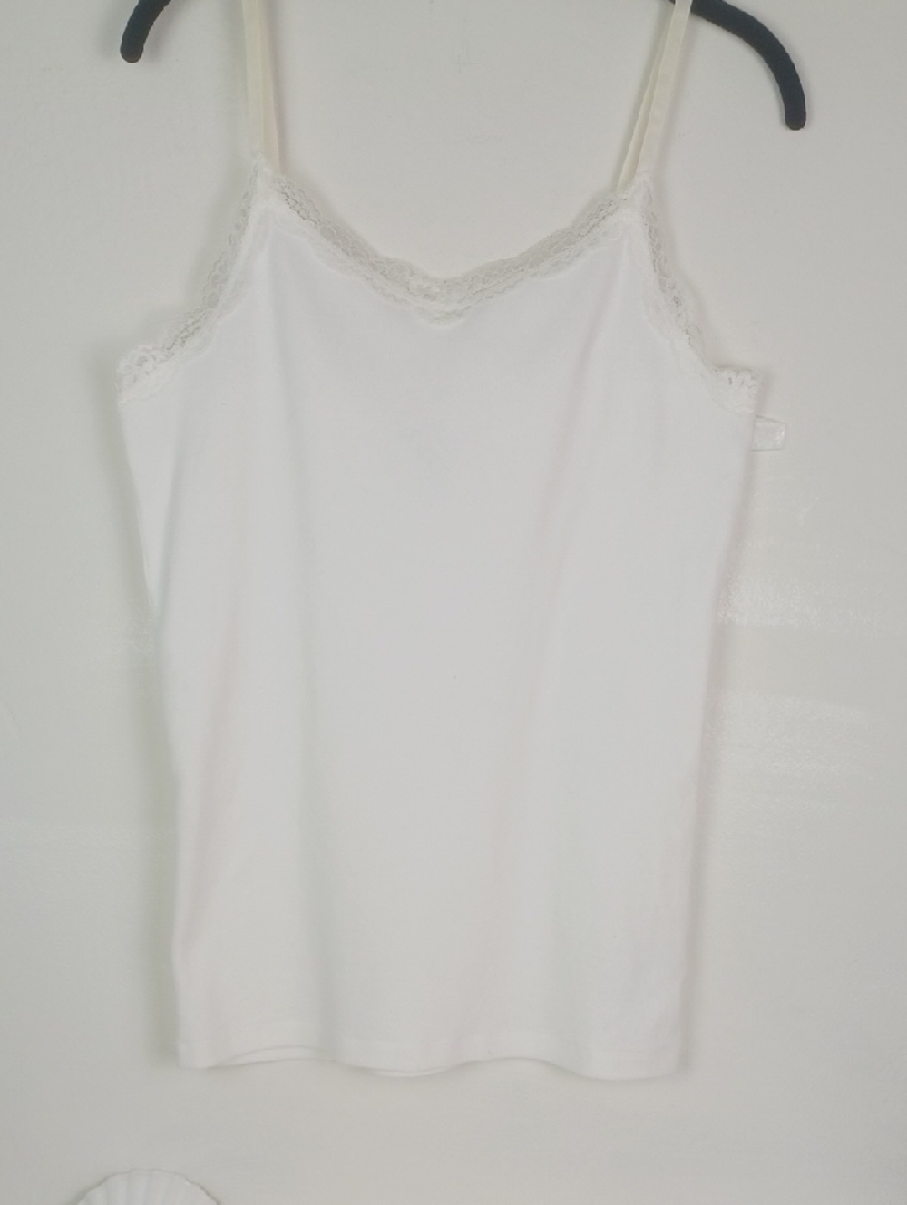 Faded Glory White Lace Trim Micro Ribbed Camisole Like New! XL 16-18